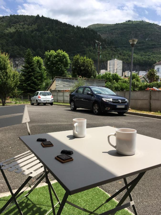 T2 parking nice view Lourdes Exterior foto